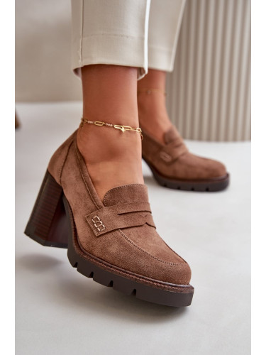 Women's heeled low shoes made of eco suede brown vinceza