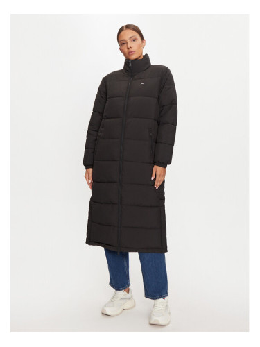 Tommy Jeans Зимно палто DW0DW19918 Черен Regular Fit
