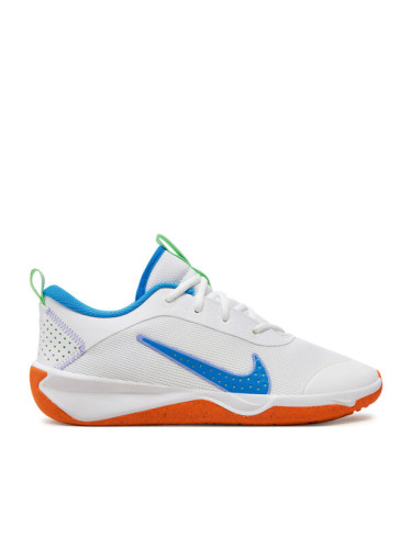 Nike Обувки за зала Omni Multi-Court (GS) DM9027 107 Бял