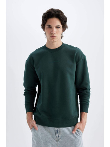 DEFACTO Men's Dark Green Boxy Fit Crew Neck Printed Sweatshirt