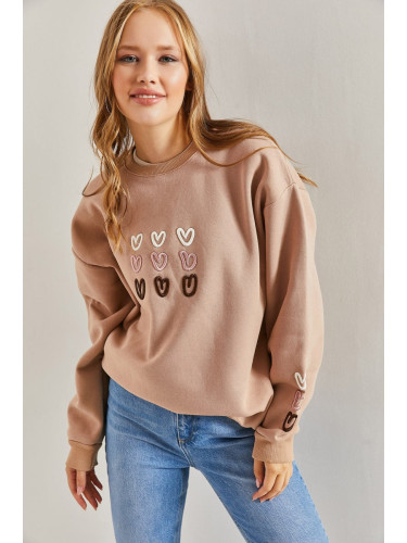 Bianco Lucci Women's Three Thread Raised Heart Printed Sweatshirt