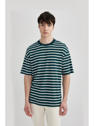 DEFACTO Comfort Regular Fit Relaxed Pattern Crew Neck Striped Short Sleeve T-Shirt