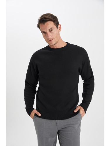 DEFACTO Black Relax Fit Crew Neck Basic Plain Knitwear Sweater