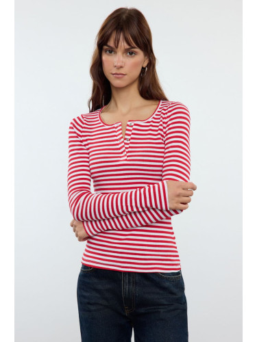 Trendyol Burgundy Striped Snap Fastener Fitted/Fit-fitting Ribbed Stretchy Knitted Blouse