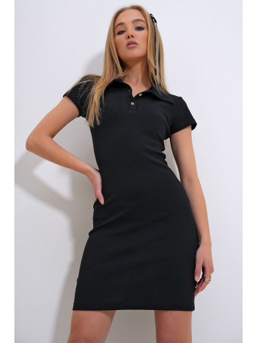 Trend Alaçatı Stili Women's Black Polo Collar Buttoned Ottoban Dress