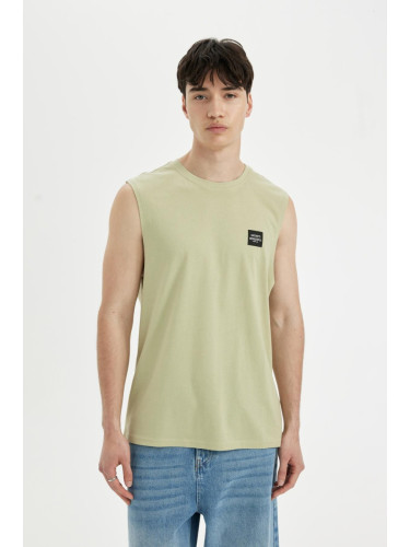 DEFACTO Regular Fit Printed Crew Neck Undershirt