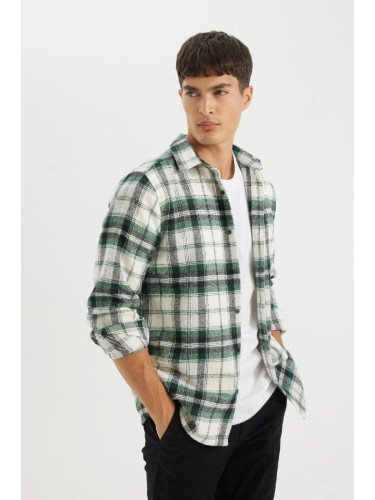 DEFACTO Men's Green Regular Fit Regular Cut Buttoned Checked Lumberjack Flannel Long Sleeve Shirt