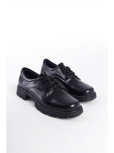 Capone Outfitters Women's Lace-Up Shoes