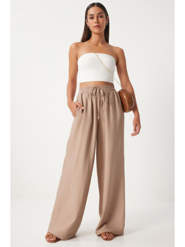 Happiness İstanbul Women's Beige Wide Leg Casual Ayrobin Trousers