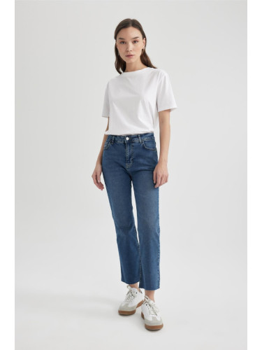 DEFACTO Crop Flare Fit Normal Waist Cut Off Ankle Length Jeans