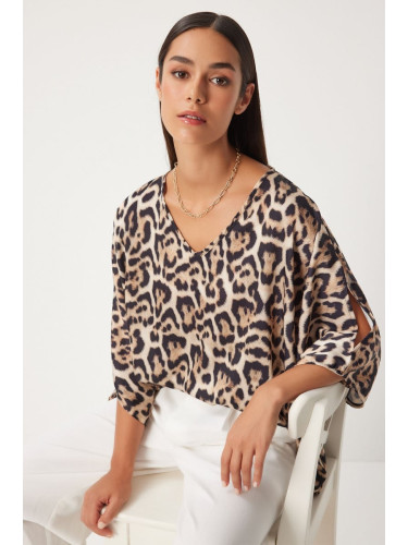 Happiness İstanbul Women's Black Beige Leopard Patterned Satin Blouse