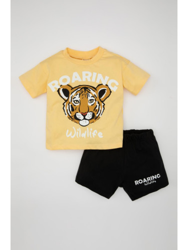 DEFACTO Baby Boy 2-Piece Set Tiger Printed Short Sleeve T-Shirt Top Elastic Shorts Bottom