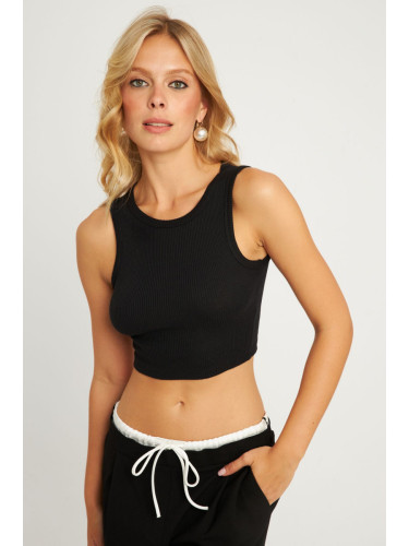 Cool & Sexy Women's Black Crop Blouse