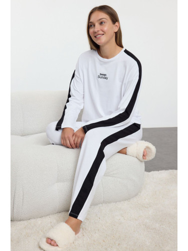 Trendyol White Cotton Slogan Striped Knitted Pajamas Set