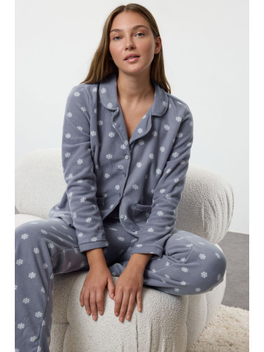 Trendyol Gray Winter Themed Pocketed Fleece Winter Knitted Pajamas Set