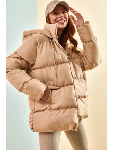 Bianco Lucci Women's Long puffer jacket with a Lace-up hood.