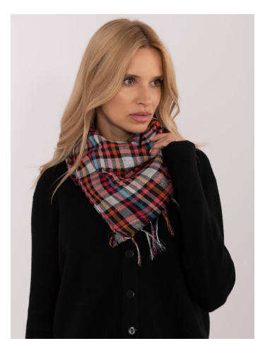 Women's checkered scarf