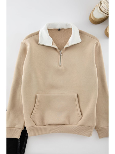 Trendyol Beige Oversize/Wide Cut High Collar Thick Sweatshirt