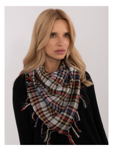 Women's scarf with fringe