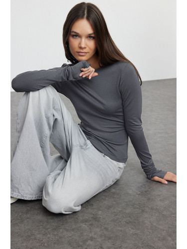 Trendyol Anthracite Viscose/Soft Fabric Stretchy Knitted Blouse with Fingering Detail