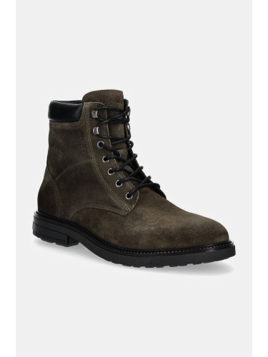 Велурени боти Tommy Hilfiger HILFIGER OUTDOOR SUEDE BOOT в зелено FM0FM05193