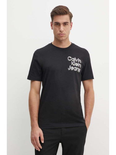 Памучна тениска Calvin Klein Jeans в черно с принт J30J325680