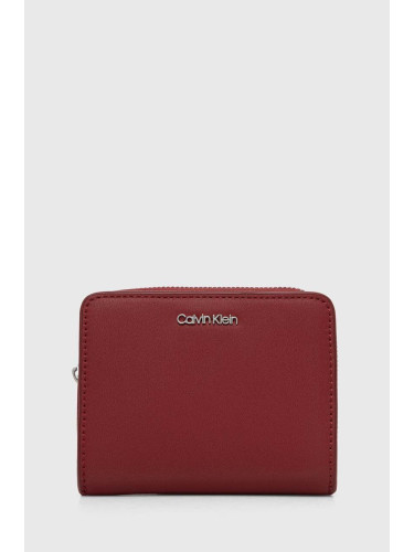 Портмоне Calvin Klein дамски в сиво K60K611937