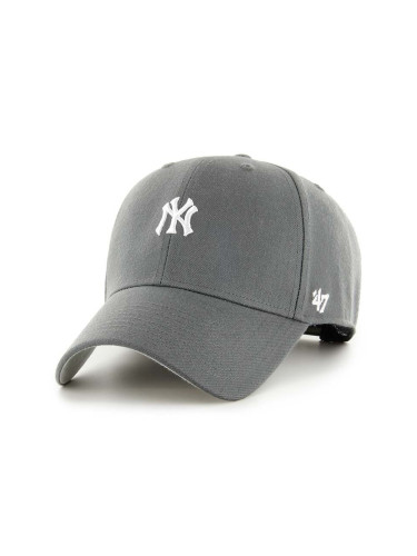 Памучна шапка с козирка 47 brand MLB New York Yankees в сиво с апликация B-BRMPS17WBP-CC