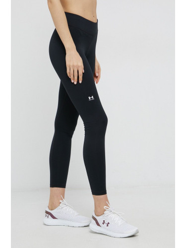 Клин Under Armour 1368700 дамски в черно с изчистен дизайн