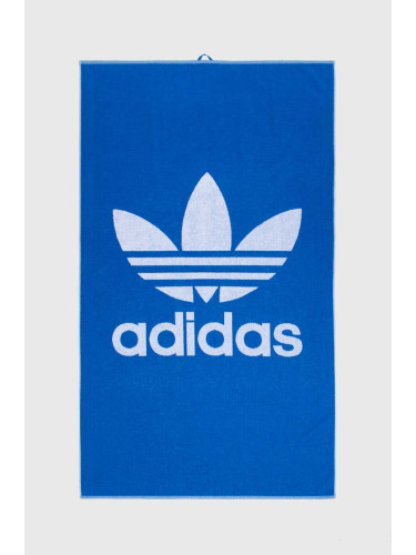 Памучна кърпа adidas Originals 100x170 cm в синьо IT7107