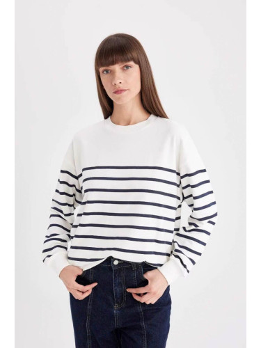 DEFACTO Women's Relax Fit Crew Neck Striped Thin Basic Plain Sweatshirt