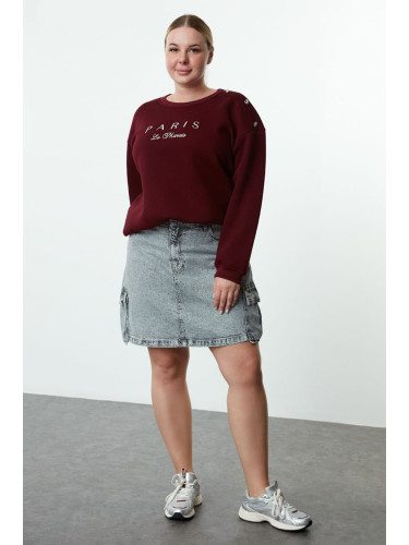 Trendyol Curve Claret Red Crew Neck Button and Embroidered Fleece Inside Plus Size Knitted Sweatshirt