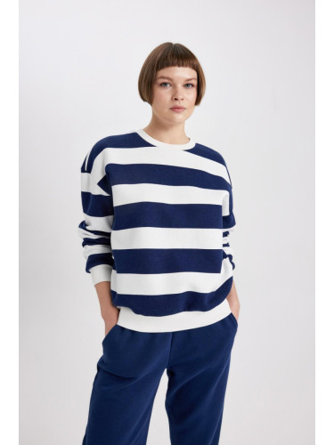 DEFACTO Relax Fit Striped Crew Neck Sweatshirt