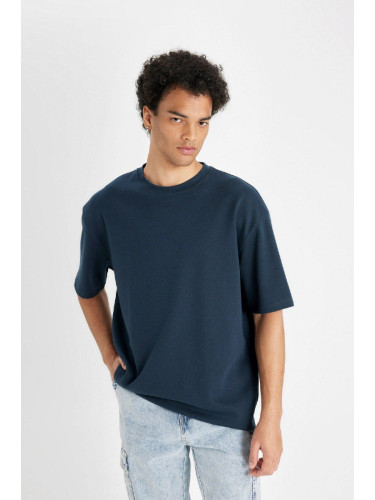 DEFACTO Men's Navy Blue Oversize Fit Wide Cut Crew Neck Heavy Fabric Short Sleeve Basic T-Shirt