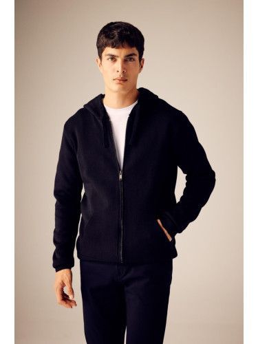 DEFACTO Standard Fit Hooded Zipper Sweatshirt