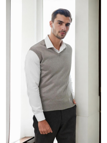 90829 Dewberry V Neck Sleeveless Knit Mens Sweater-LIGHT GREY